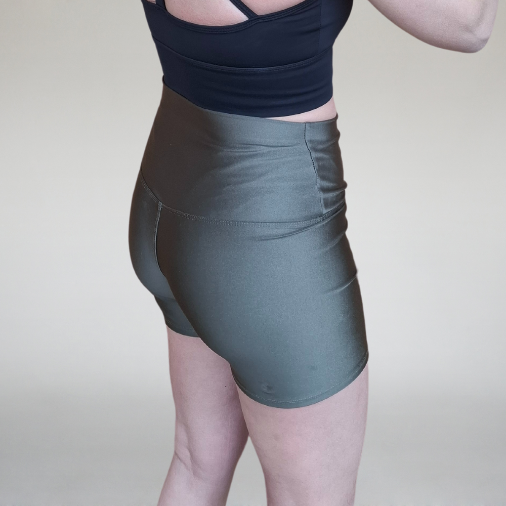 Short EliteFit Verde Militar Brillante