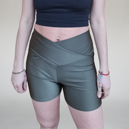 Short EliteFit Verde Militar Brillante